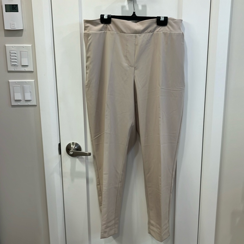 Silent live - New with Tags! Calvin Klein pants